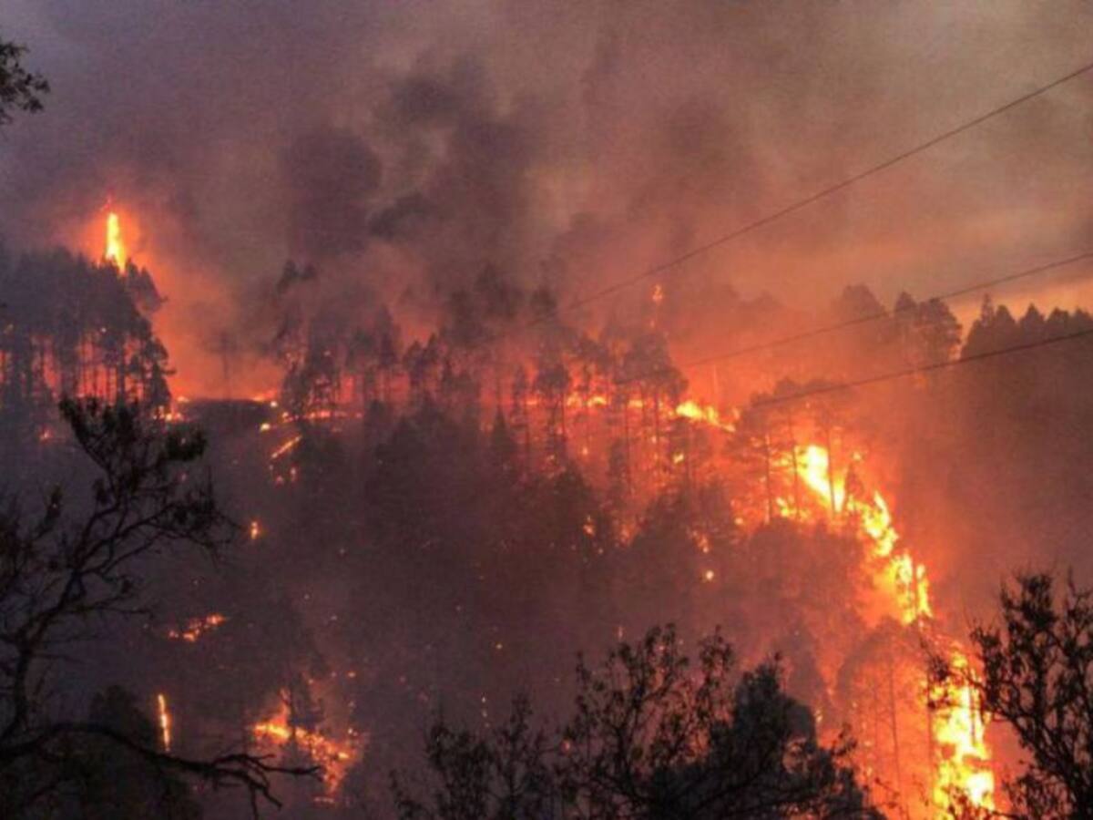 Varias viviendas calcinadas no podrán reconstruirse al ser ilegales