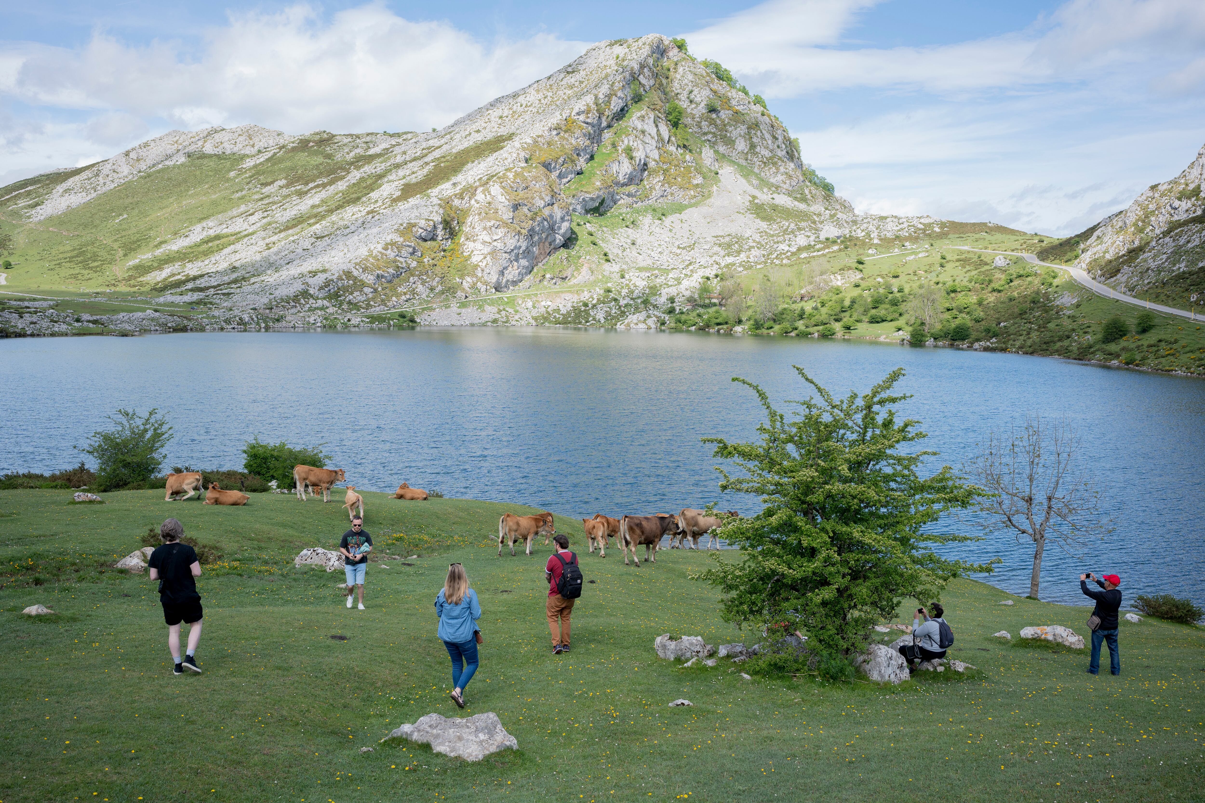 Turistas en Picos de Europa (Austurias) (Photo by Richard Baker / In Pictures via Getty Images)