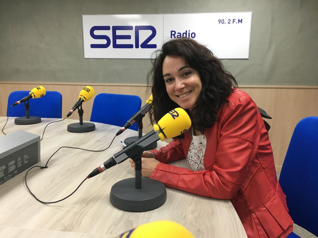 Celia Carbonell, abogada eldense en Radio Elda Cadena SER