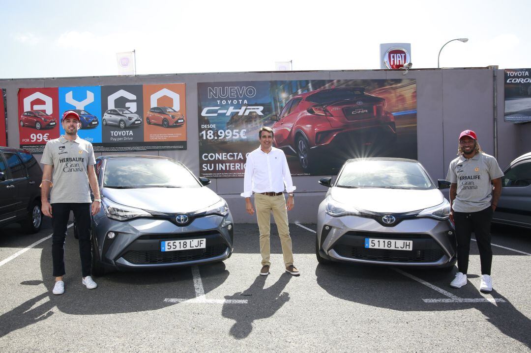 Presentacion de Della Vally y Albicy