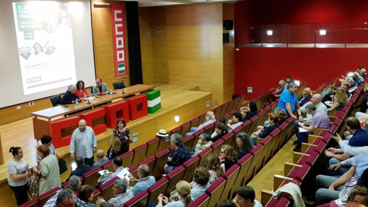 Pensiones, acelerador de partículas, Puerto de Motril, aislamiento ferroviario...