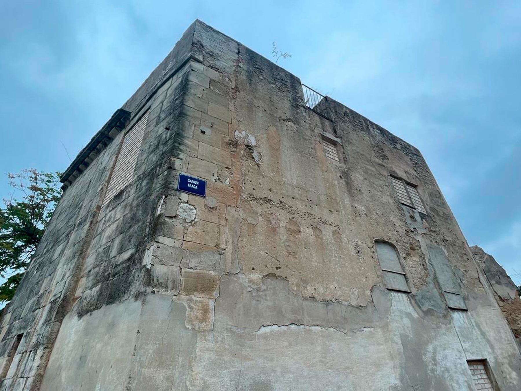 Imagen de la torre-portal de Cocentaina. Foto: Ajuntament d'Alcoi