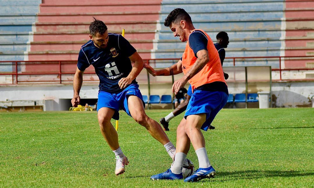 El Eldense sigue poniendo la maquinaria a punto