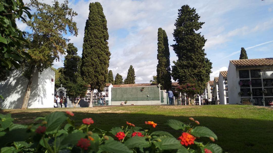 Muros de la Memoria del Cementerio de San Rafael 