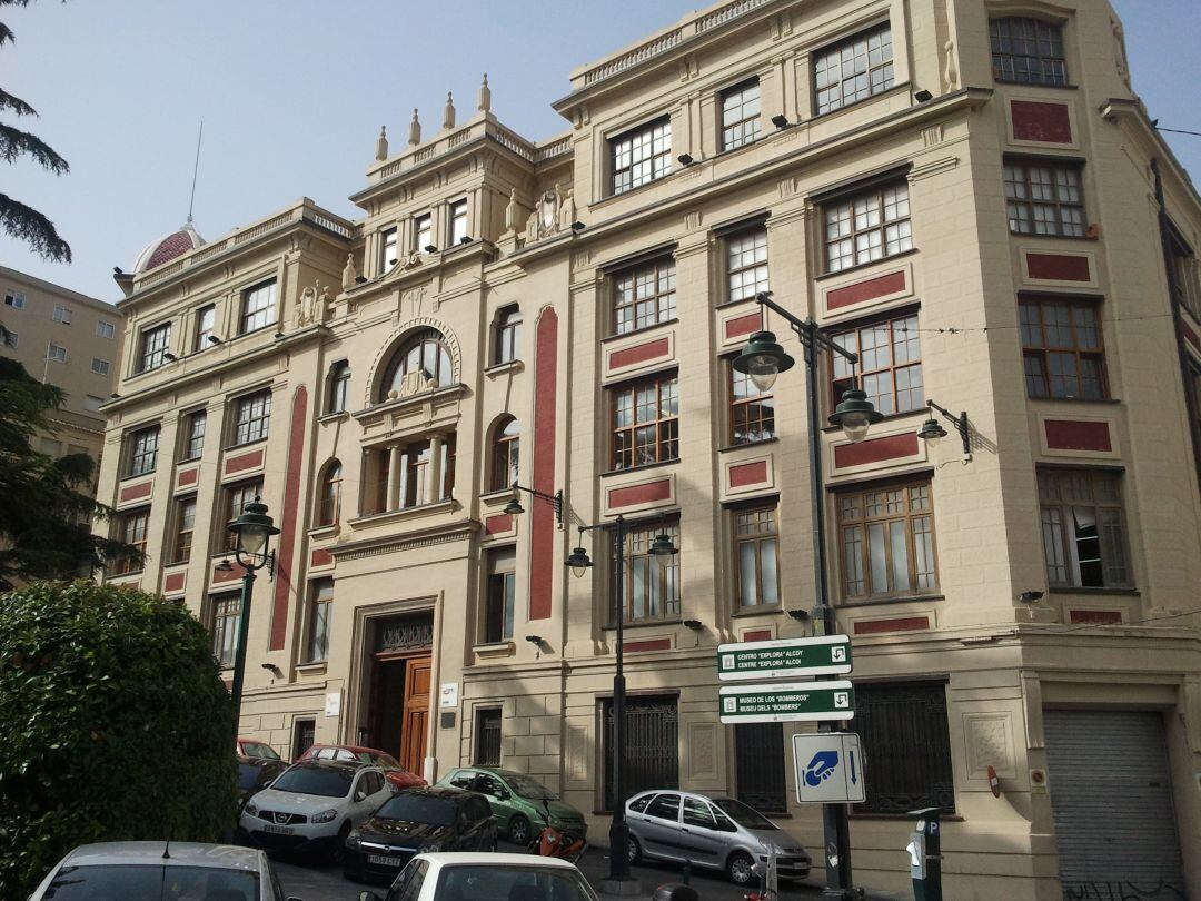 El Campus de Alcoy de la Universidad de Alicante estrenará aula en la sede de AITEX.