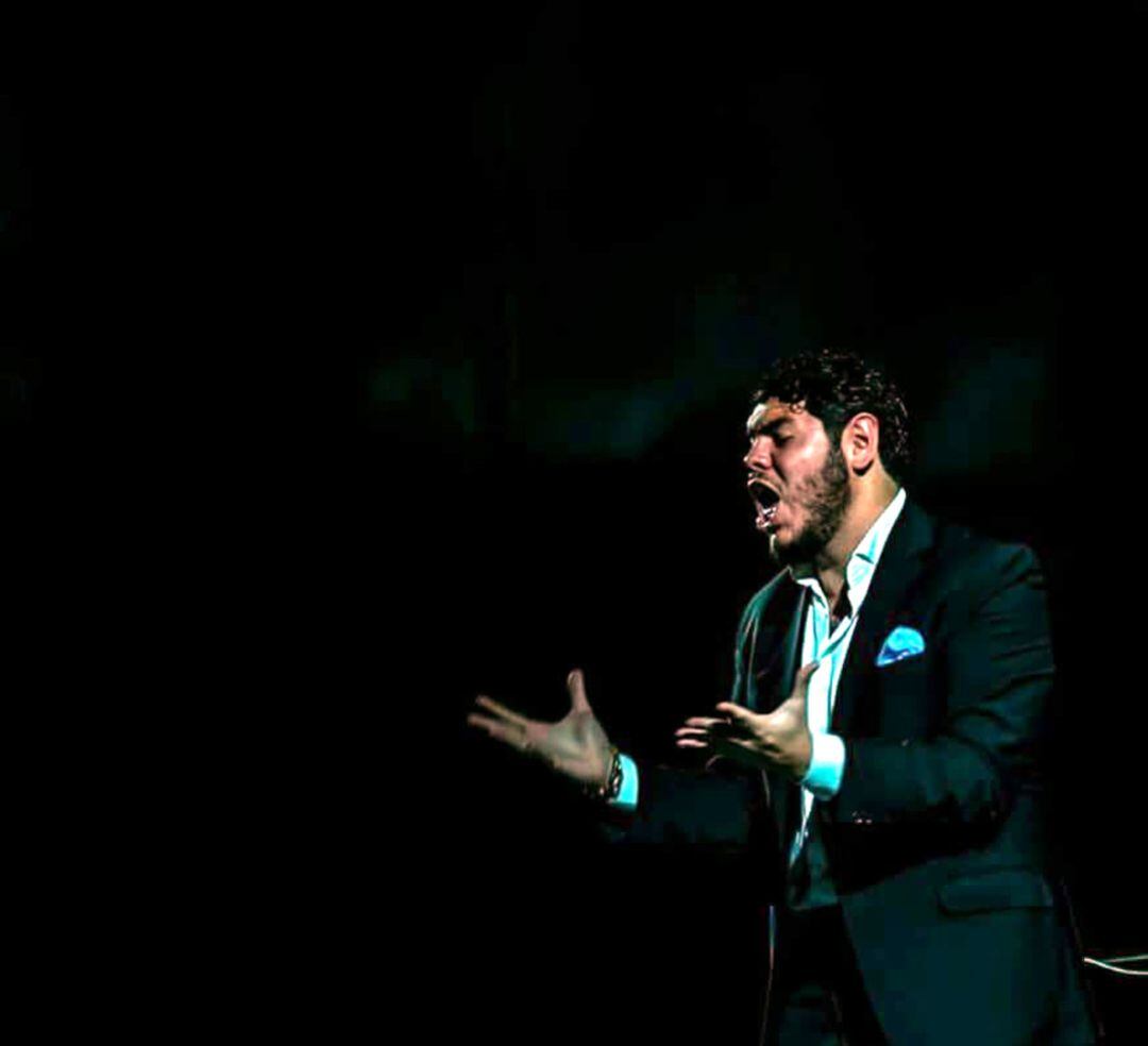 Rafael del Zambo en un quejío flamenco.