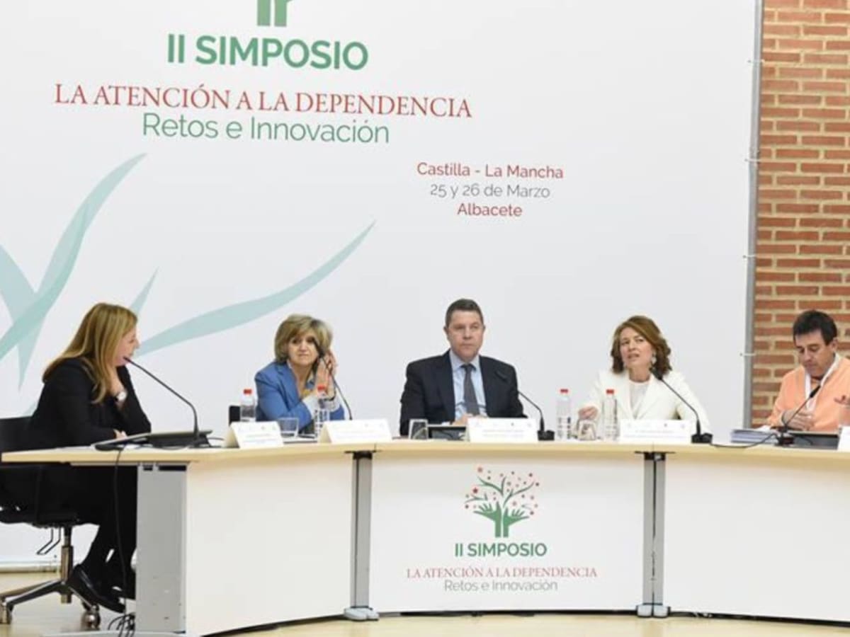 Page recuerda al Estado la deuda en dependencia