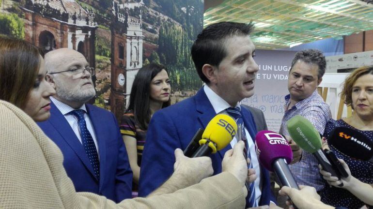 Santiago Cabañero y Pedro Antonio Ruiz Santos compartieron actos el pasado domingo en Fitur