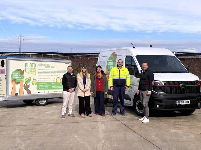 La Comarca de La Litera refuerza el Punto Limpio Móvil con la incorporación de un furgón 100 % eléctrico y dos remolques