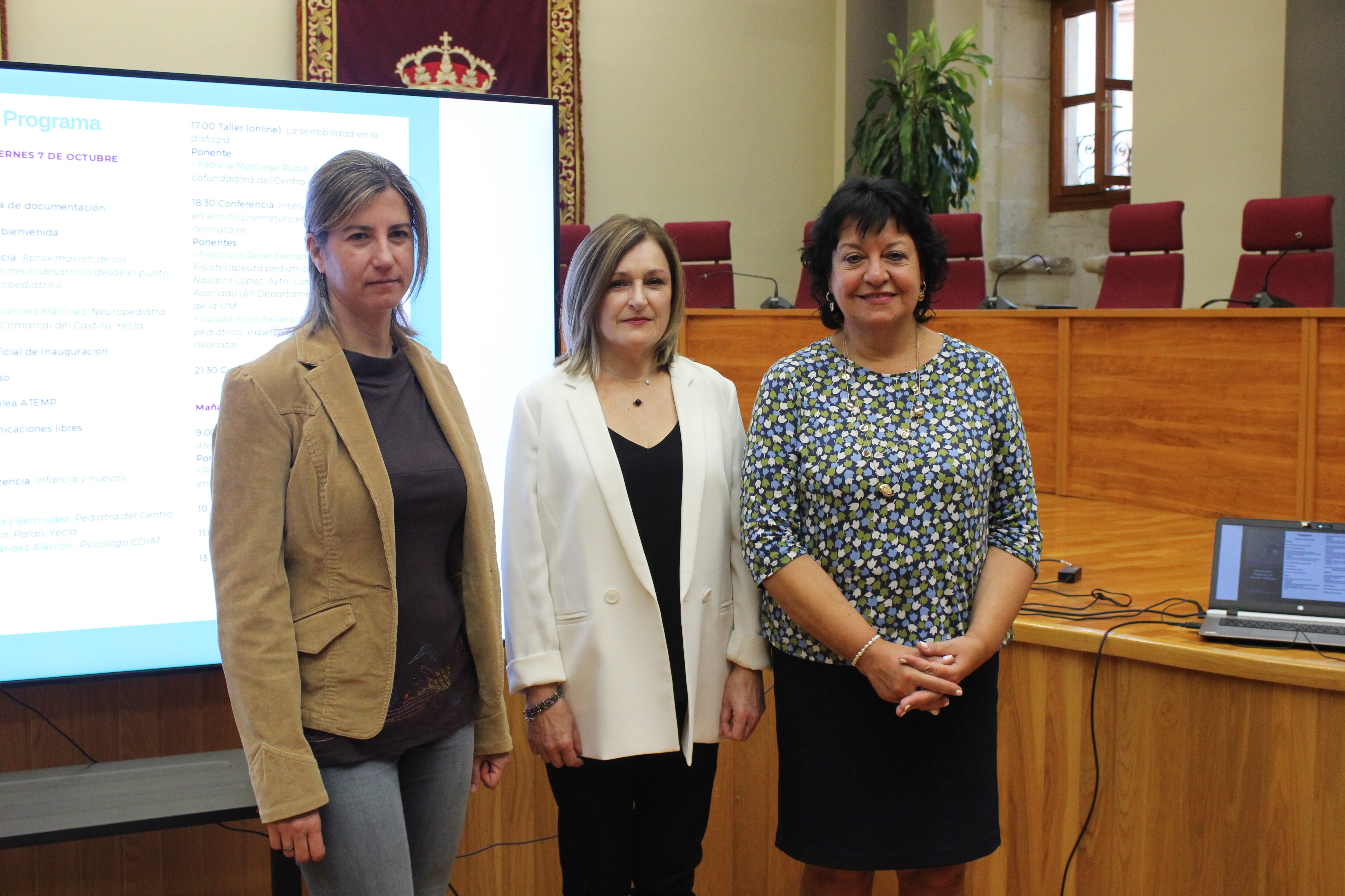 Momento de la presentación en el salon de plenos del ayuntamiento de Yecla