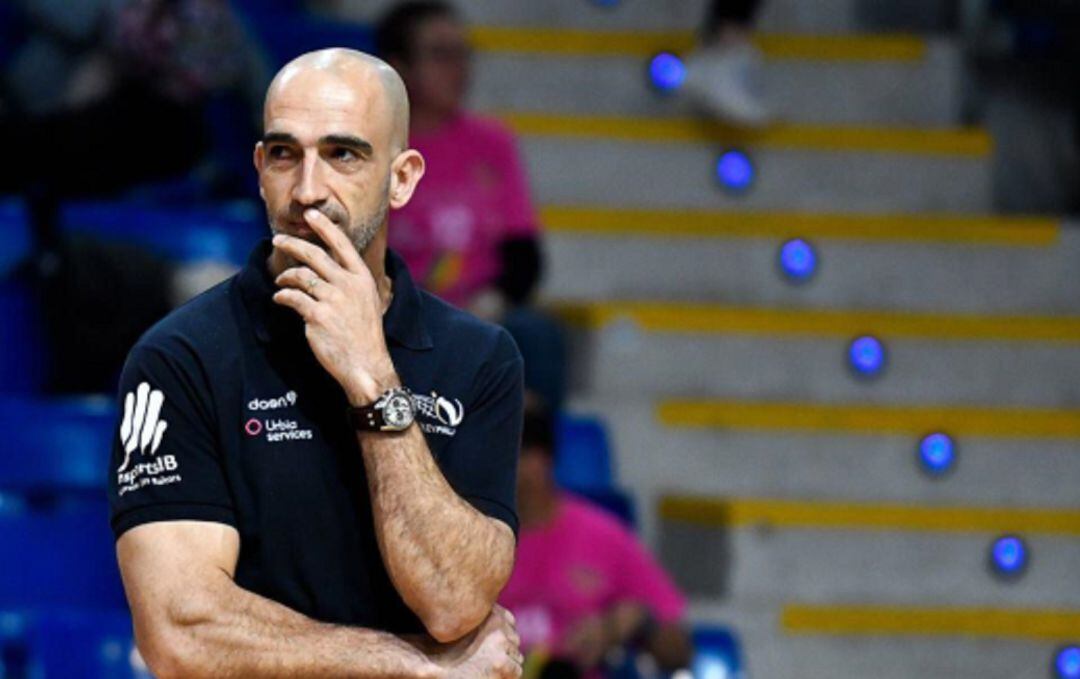 Marcos Dreyer, técnico del Urbia Voley Palma.