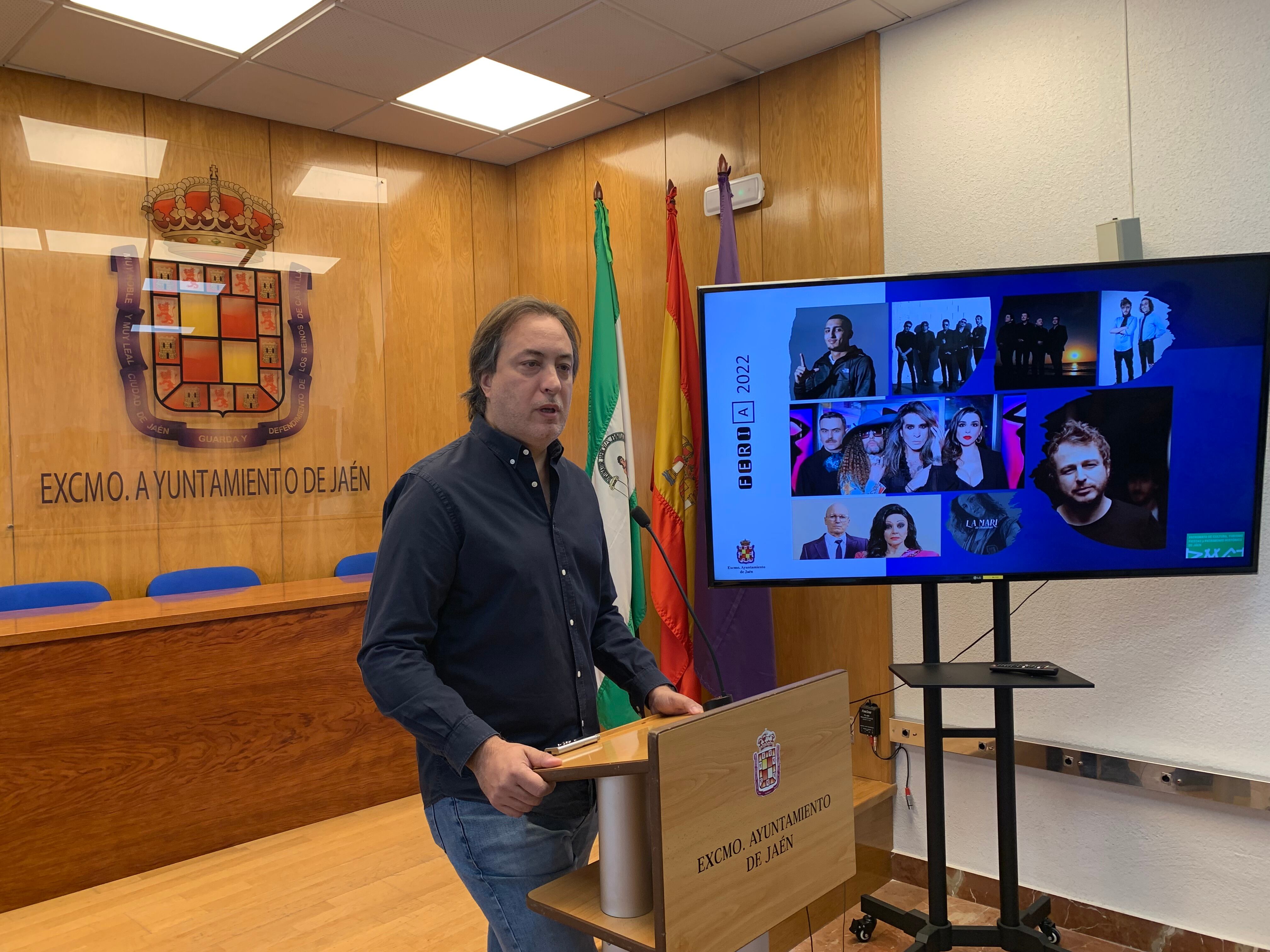 El concejal de Cultura y Fiestas, José Manuel Higueras, durante la presentación de los primeros detalles de San Lucas 2022.