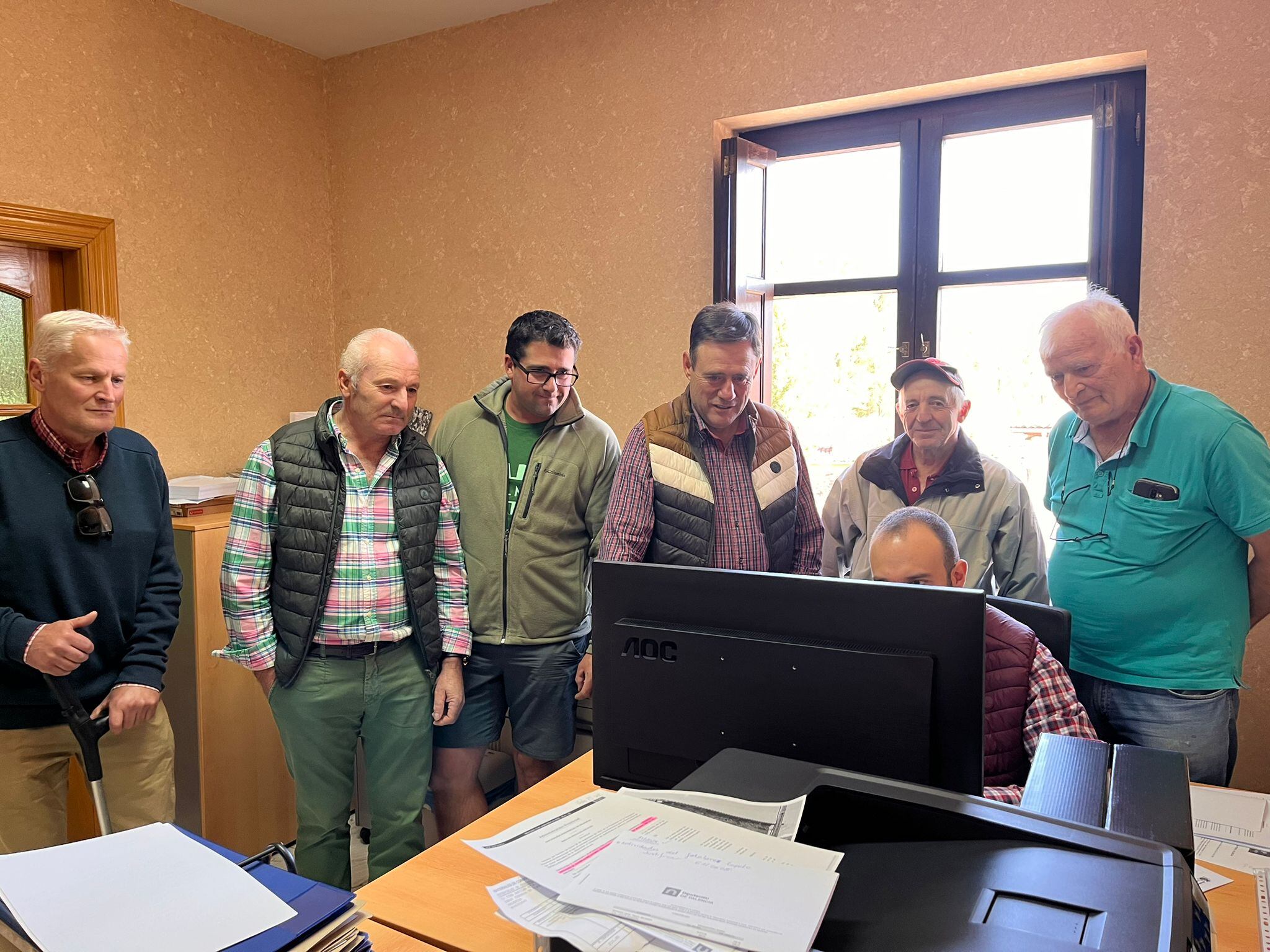 Encuentro con afectados por incendios en La Pernía (Palencia)