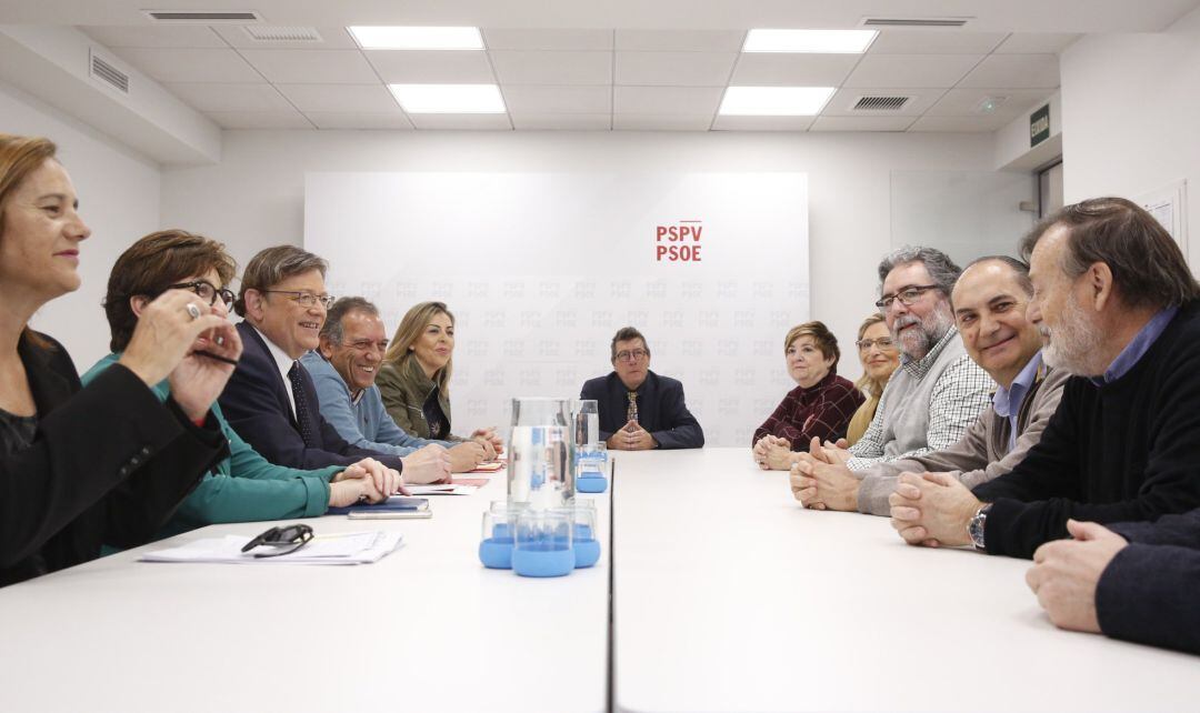 Reunión del PSPV sobre educación 
 