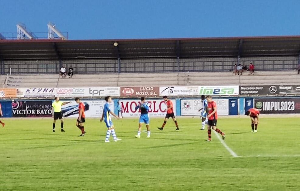 Gesto de decepción en los jugadores arandinos