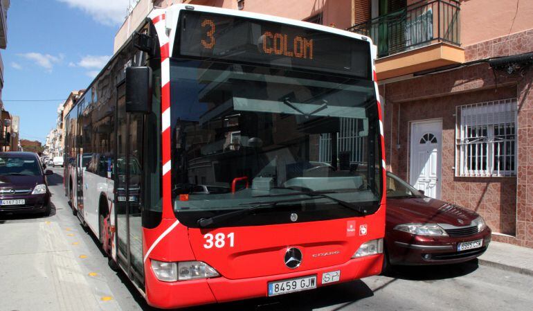 Autobús de l'Empresa Municipal de Transports de Tarragona.
