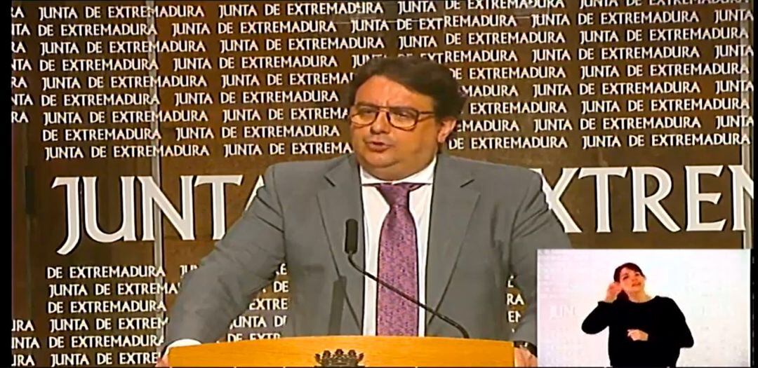 El consejero de Sanidad, José María Vergeles