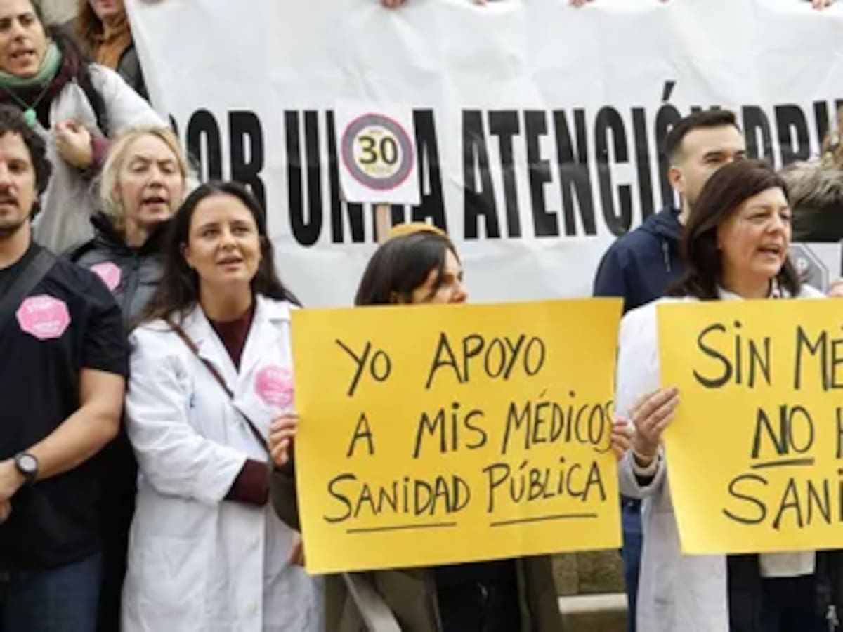 "Con guardias de 60 horas": la comparación internacional que pone en contexto la huelga médica en España
