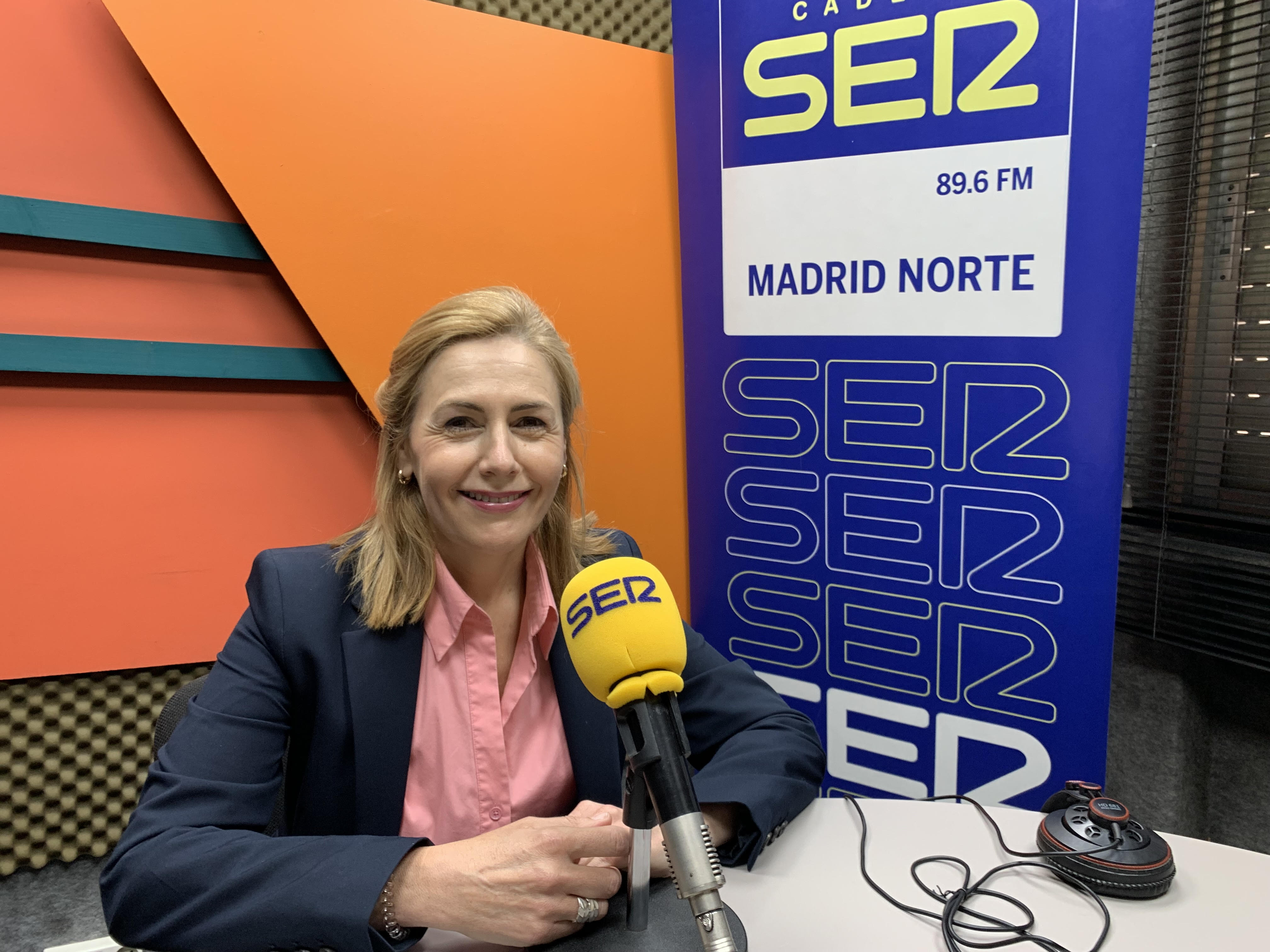 Teresa Zurita, portavoz de Por Tres Cantos (Más Madrid, Ganemos, IU, Equo), en los estudios de SER Madrid Norte