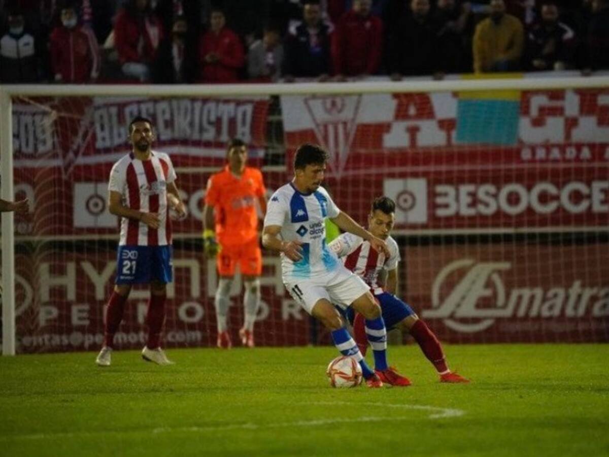 El Algeciras se complica la vida (1-2)