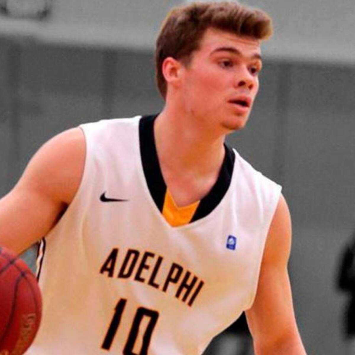 Libroia cierra la dirección de juego