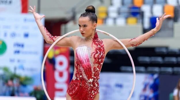 La gimnasta altoaragonesa Inés Bergua sigue siendo la capitana de la selección española de gimnasia rítmica