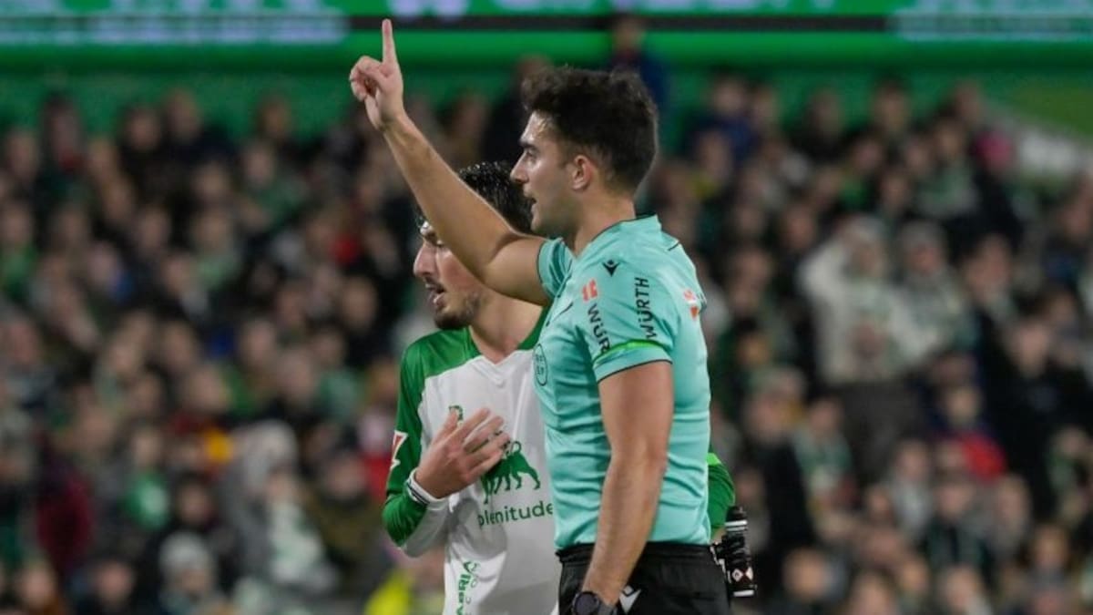 Mallo Fernández, árbitro del Racing - Castellón