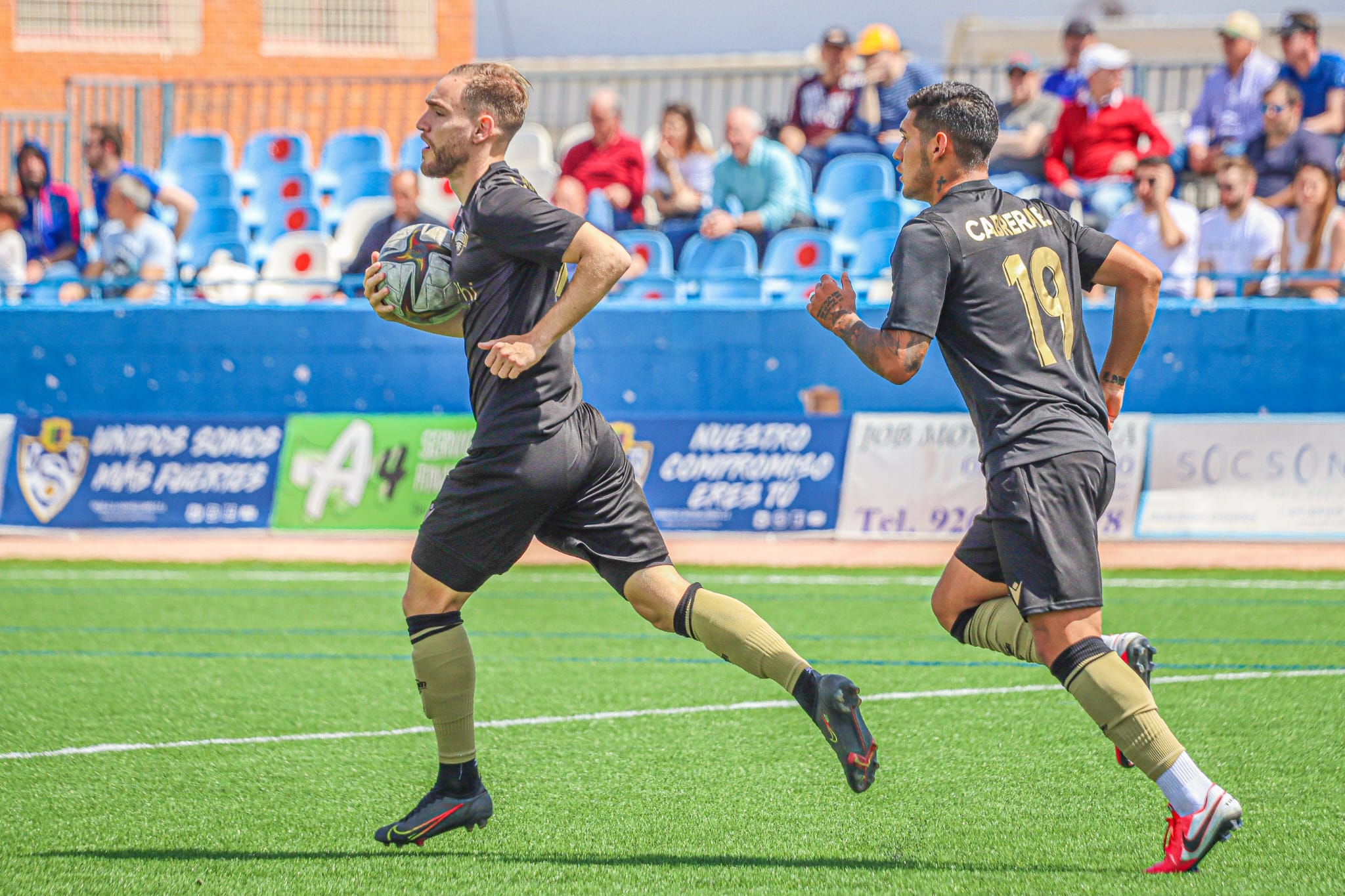 Cristian Herrera y Enzo Cabrera, jugadores del Intercity