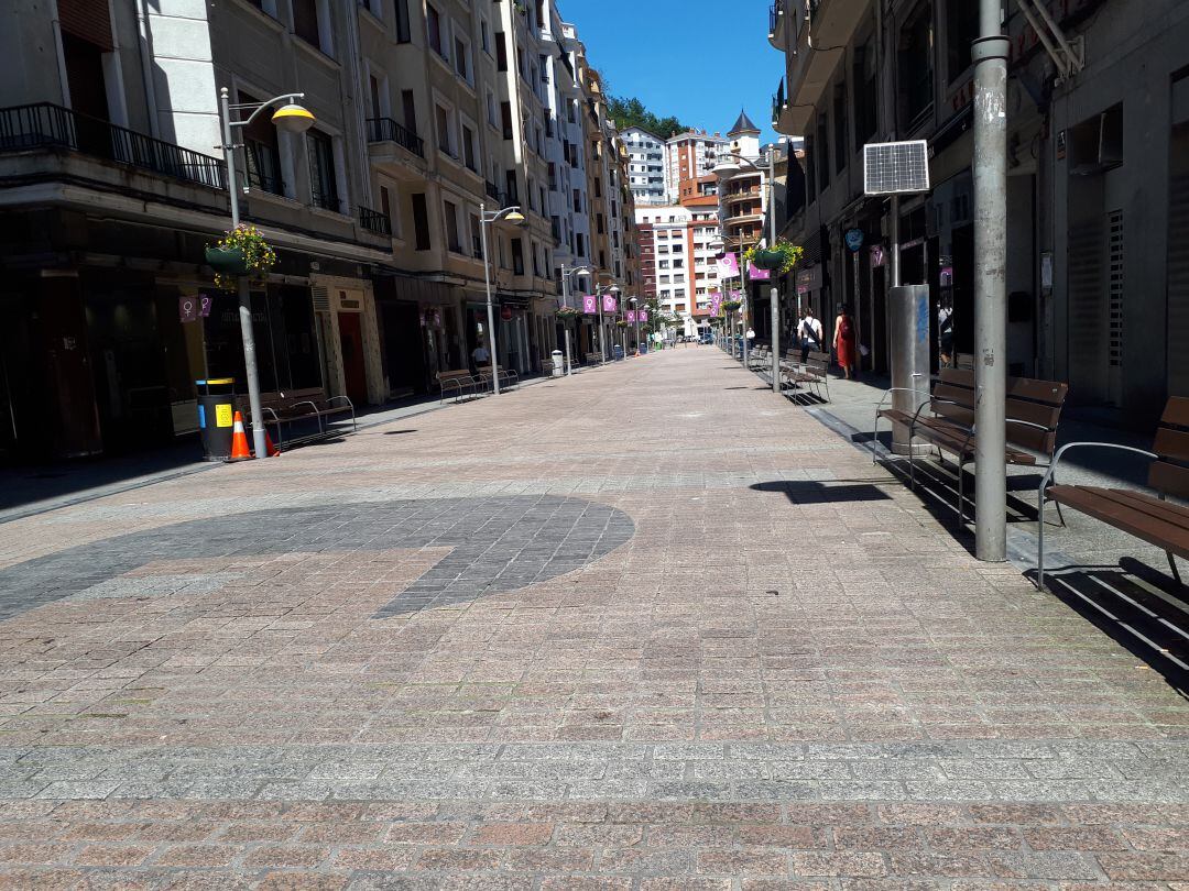 La calle céntrica calle Toribio Etxebarria de Eibar