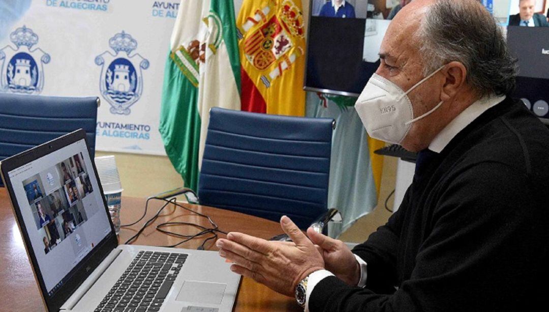 Un momento de la reunión.