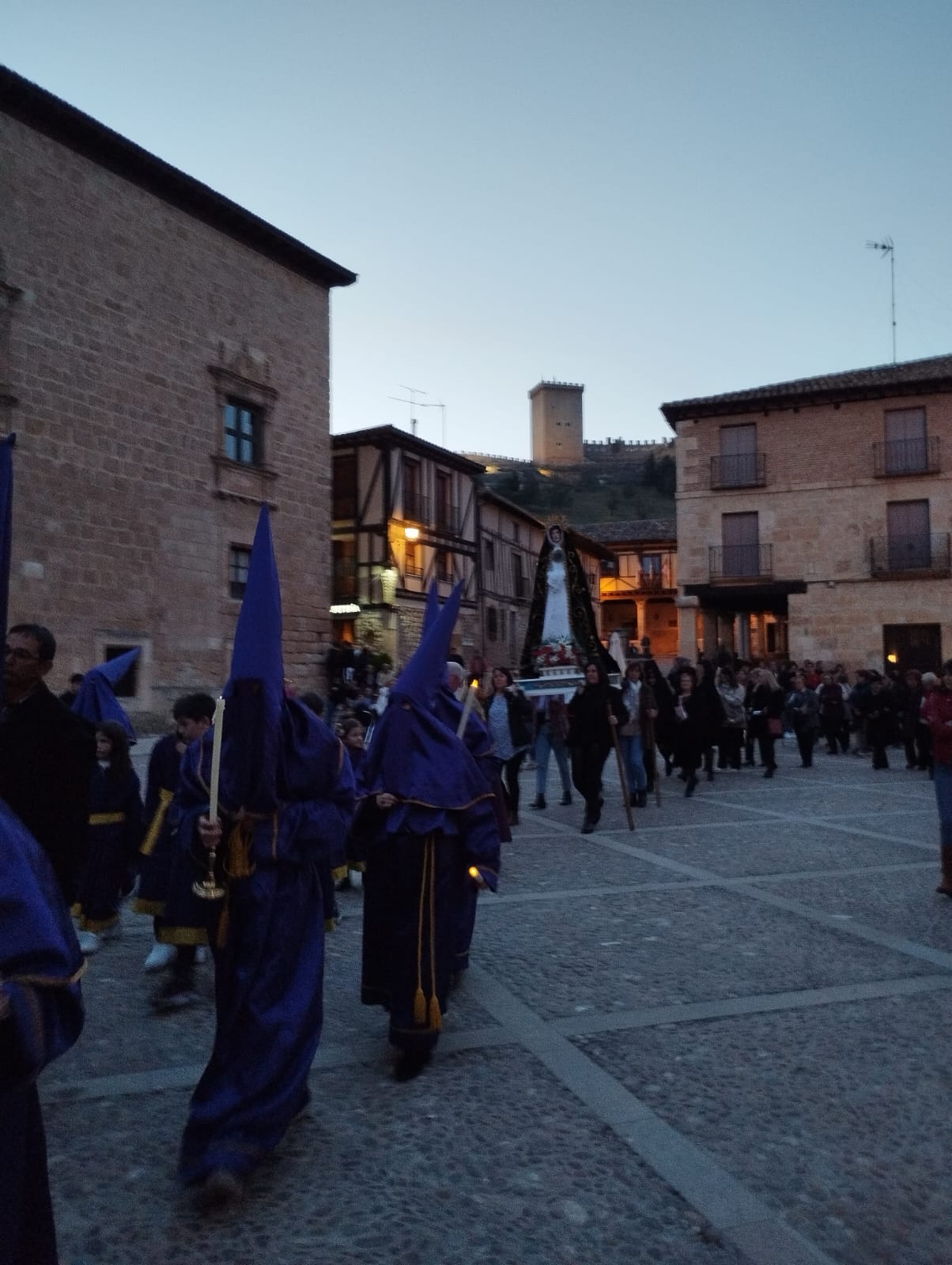 Procesión del Santo Entierro en Peñaranda de Duero 2023