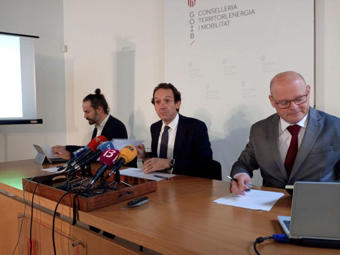 Rueda de prensa del convenio de colaboración entre el Govern y la fundación Impulsa.