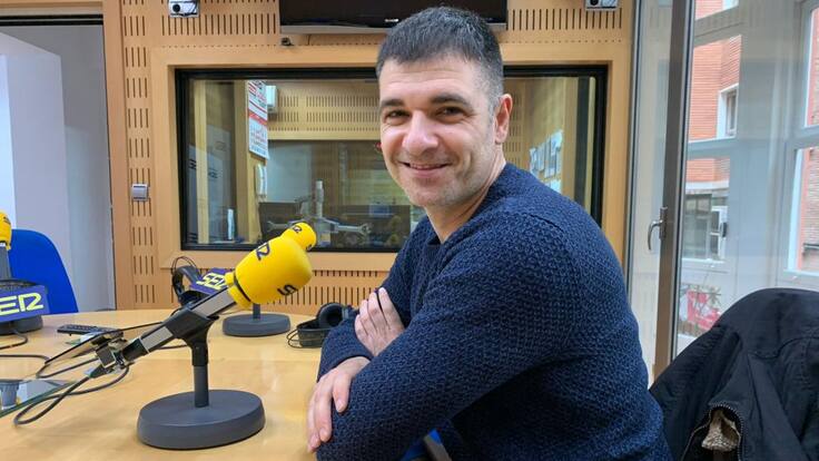 Entrevista a Eloy Moreno, autor de la novela 'Tierra'