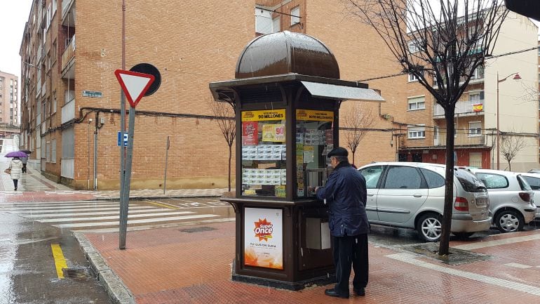 Kiosco de la ONCE en Virgen del Amparo