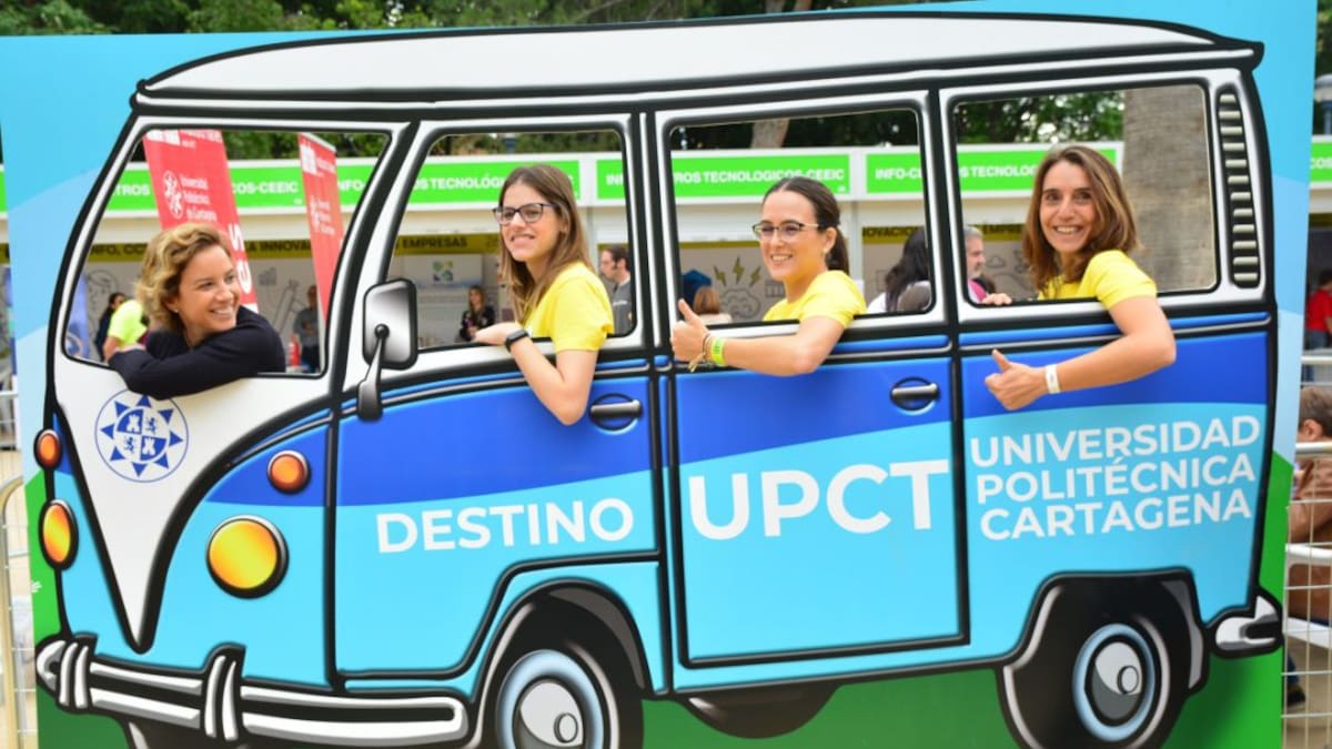 Fomentan las vocaciones tecnológicas entre alumnas de la ESO con '¡Quiero ser Ingeniera!'