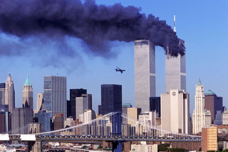 Imagen de las Torres Gemelas durante el atentado del 11-S en Nueva York.