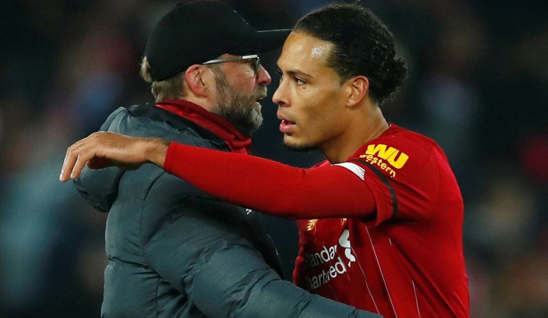 Jurgen Klopp y Virgil van Dijk.