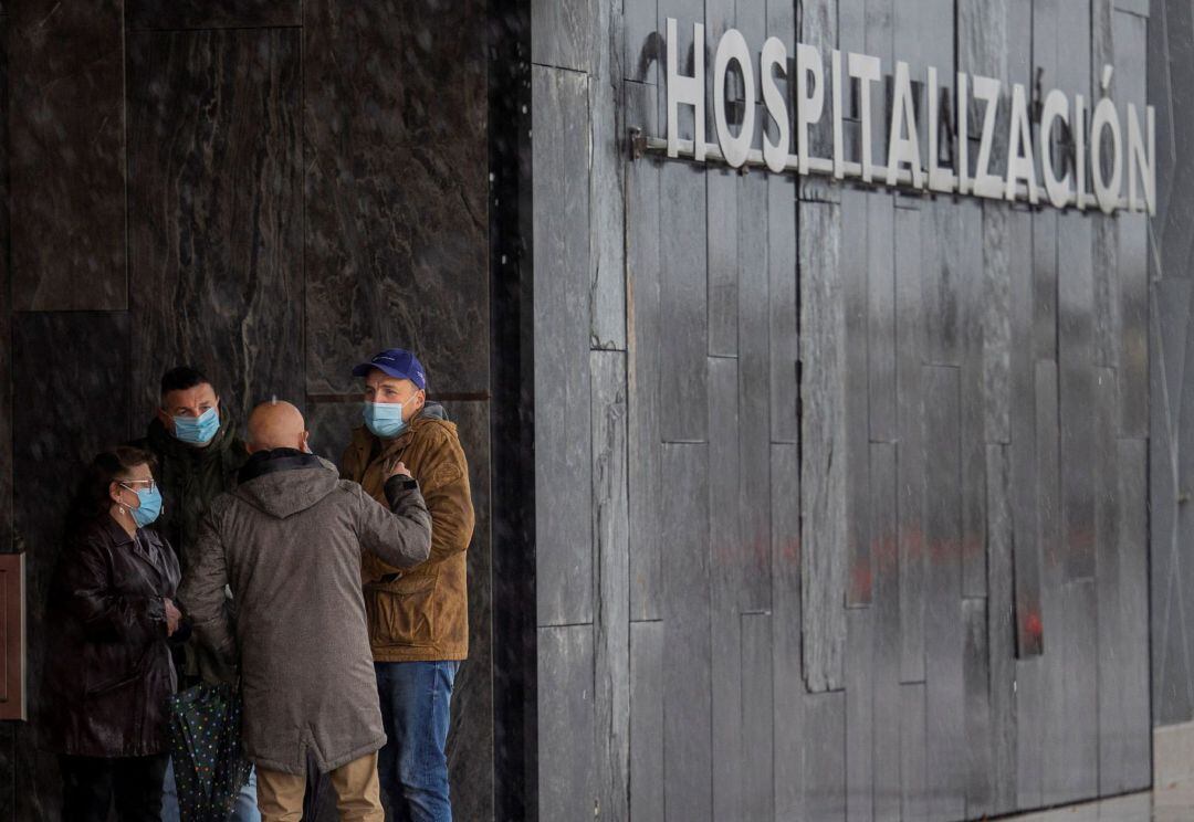 La entrada principal al Hospital Universitario Central de Asturias