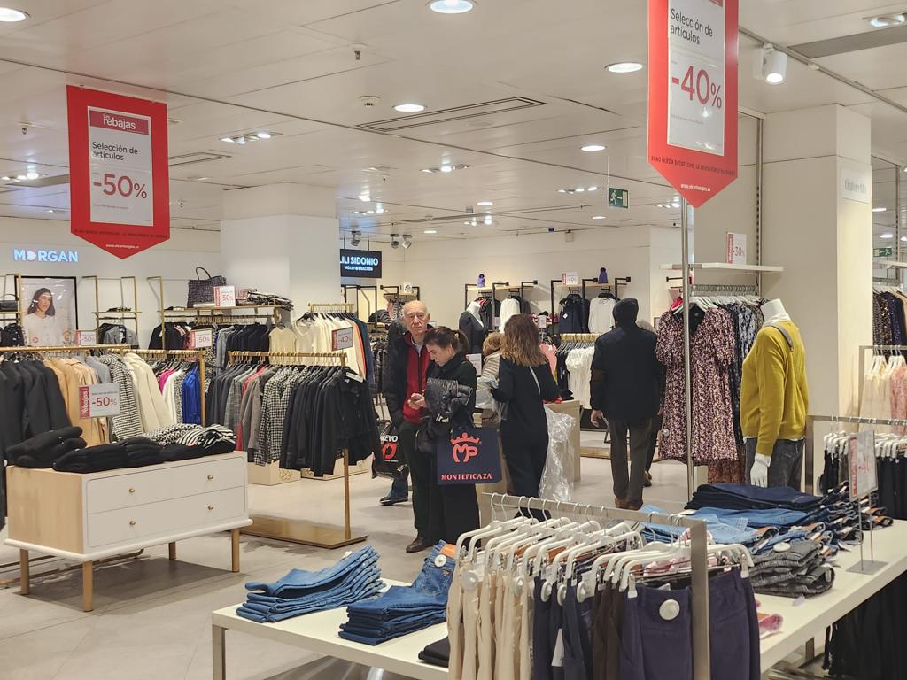 El Corte Inglés estrena sus rebajas de invierno en Talavera de la Reina para que el cliente “siempre encuentre lo que busca”