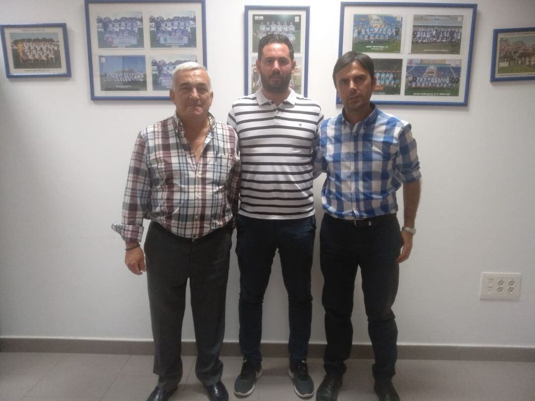 Juanjo Durán es el nuevo entrenador del Jerez Industrial CF 