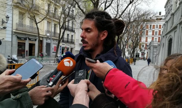 Rodríguez atiende a los medios tras declarar en el Supremo