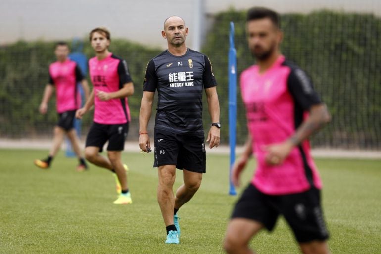 La plantilla rojiblanca prepara el partido de esta noche