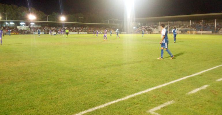 Momento del partido disputado entre el Real Jaén y el CF Talavera en el Municipal del Prado talaverano.