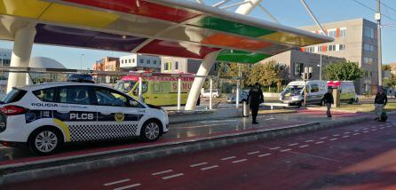 Parada del Tram en la Avenida del Mar