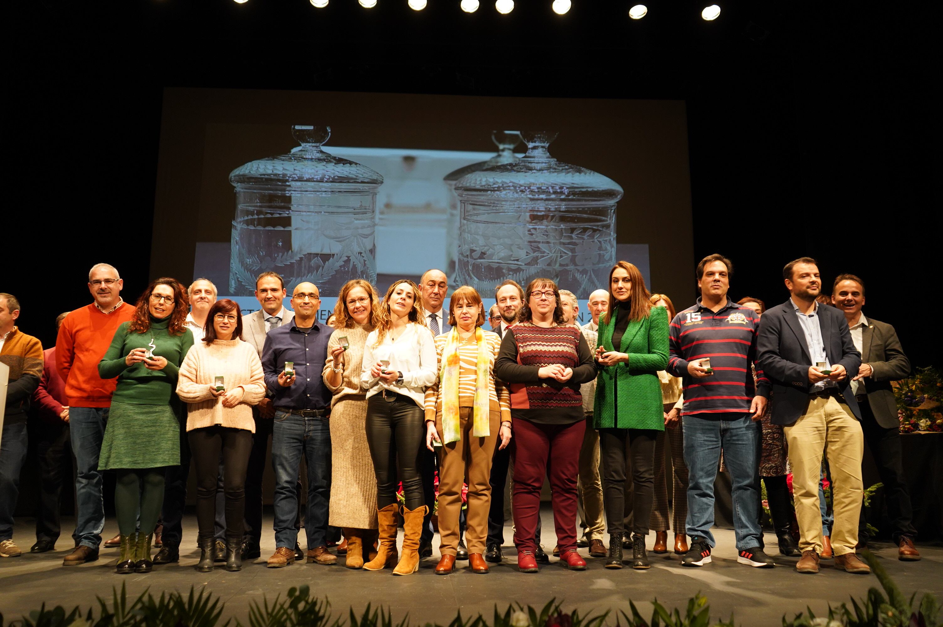 Homenaje a los trabajadores por sus 15 años en la Diputación
