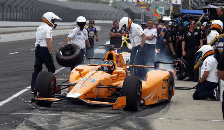 Fernando Alonso, en la cuarta sesión de entrenamientos de las 500 millas de Indianápolis.