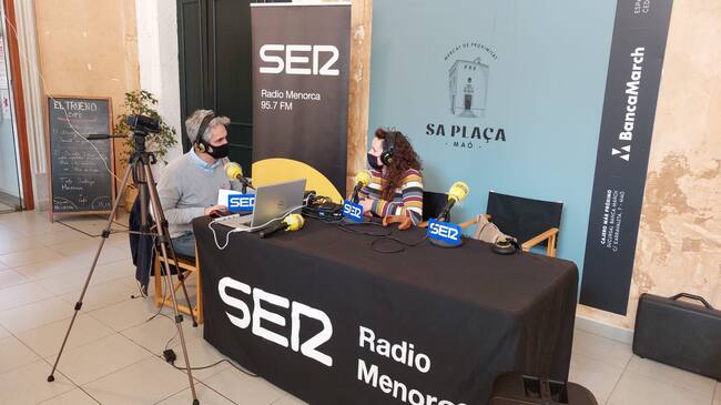 Habló de sus Talleres de cocina