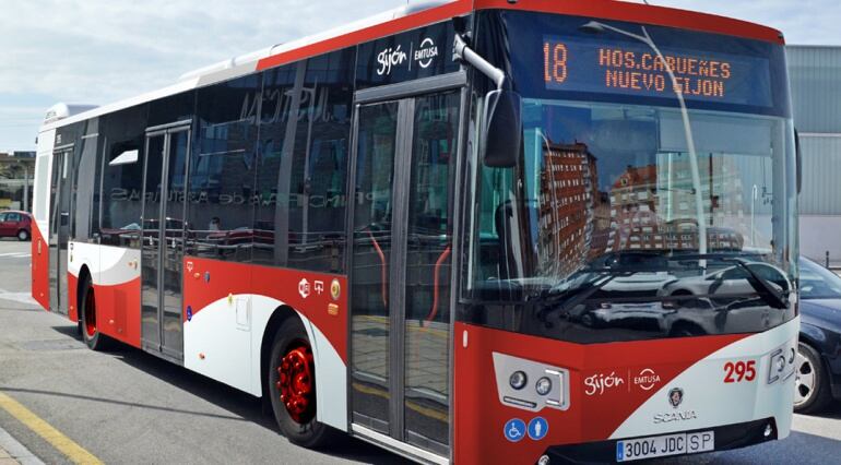 Nuevos autobuses Emtusa