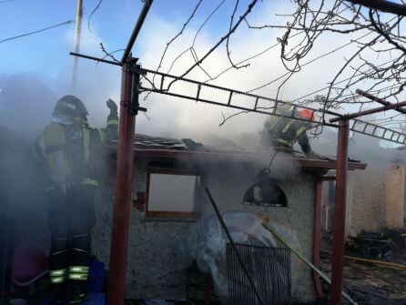 Los bomberos en su intervenición