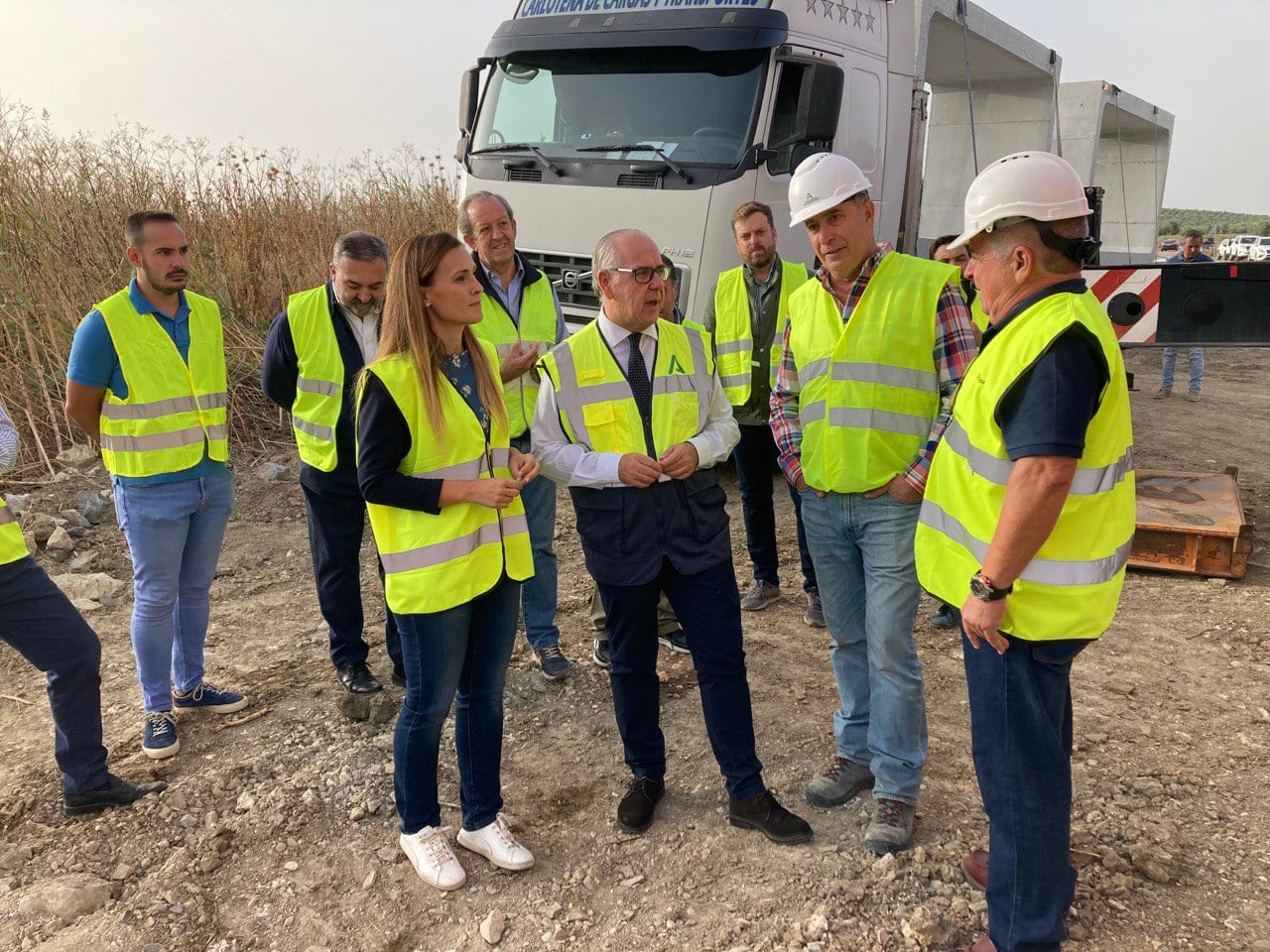 Visita a las obras de mejora de la vía pecuaria de Arjonilla a Andújar como herramienta de vertebración de los espacios agrícolas.